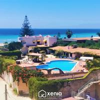 Villa fronte spiaggia, piscina privata, min 12pax