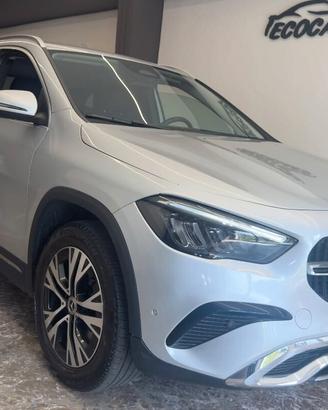 Mercedes-benz GLA 200d Advanced IVA ESPOSTA 11/202