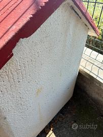 Cuccia per cane in cemento