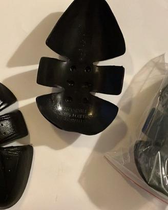 Coppia Protezioni Moto Omologate Livello 1 (Nuove)