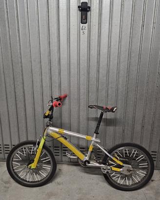 Bicicletta stile BMX 20