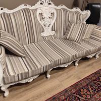 Divano  in stile barocco 