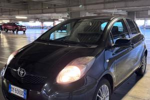 Toyota Yaris 1.3 101CV 5 Porte – Cambio Automatico