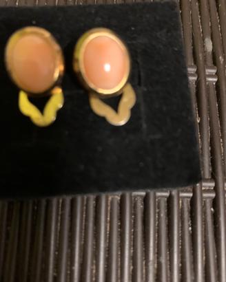 Orecchini in argento 900 placcati con corallo rosa