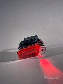 Luce faro posteriore rosso bici