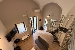 Monovano con Cucina (Via Cava - Via Crociferi)