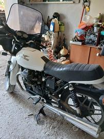 moto Guzzi v65