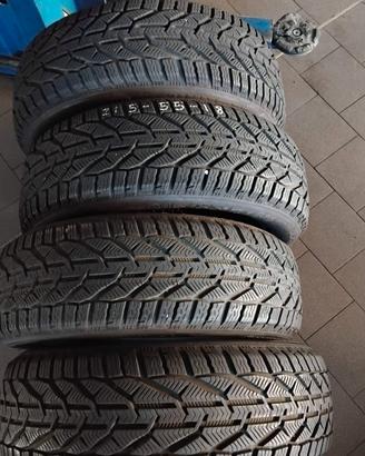 4 pneumatici Taurus 215/55 R18 99V usati