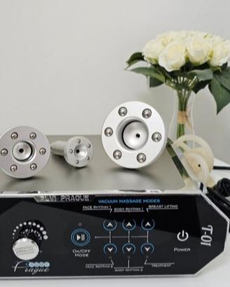 Apparecchio per massaggio vacum 