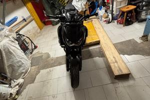 Z800 È-VERSION