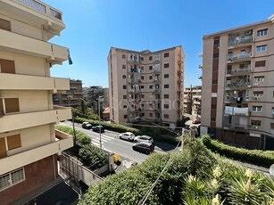 Catania, vulcania, 6 vani con terrazzo