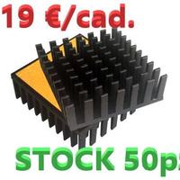 DISSIPATORE ALLUMINIO 40x43x8 mm. adesivizzati