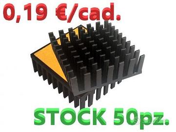DISSIPATORE ALLUMINIO 40x43x8 mm. adesivizzati
