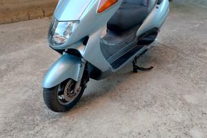 Honda pantheon 