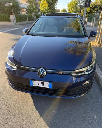 Volkswagen golf eTSI 1.5 130 CV
