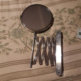 specchio estensibile ingranditore da parete