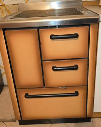STUFA A LEGNA DEMANINCOR MARRONE 60x60x87cm
