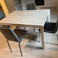 Tavolo cucina o sala 6/8 persone