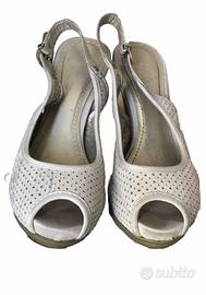 Decollete spuntate opentoe scarpe Bata