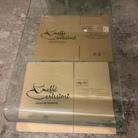 Tavolino in vetro