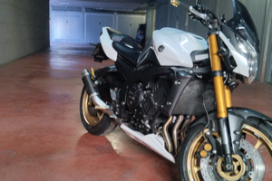 Yamaha Fz8