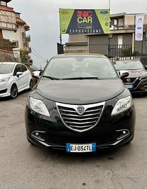 Lancia Ypsilon 1.3 MJT 16V 95 CV 5 porte S&S Plati