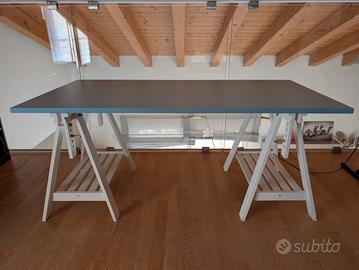 scrivania 