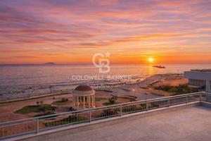 1 locale - Livorno