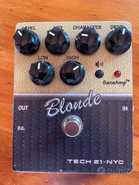 Tech21 Blonde v2
