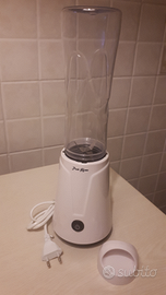 Frullatore con bicchiere pret-a-porter