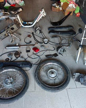 Ricambi telaio motore mozzo variatore Gilera CBA