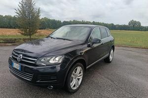 Volkswagen Touareg 3.0 TDI 245 CV tiptronic BlueMo