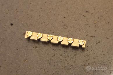 Capotasto regolabile in ottone