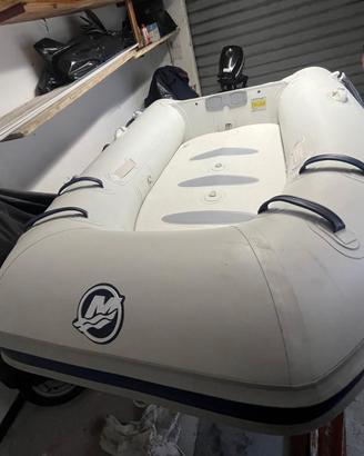 gommone mt 2.5 marca mercury  con motore mercury