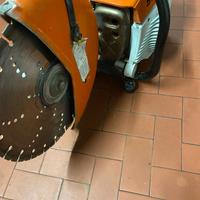 attrezzatura STIHL troncatrice 