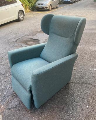 Poltrona elettrica per anziani Divani Italia