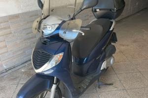 Scooter SH 150