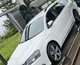 VOLKSWAGEN Passat 7ª serie - 2014