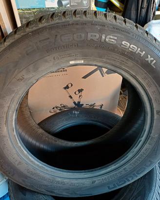 Copertoni invernali 215/60R16 Nokian