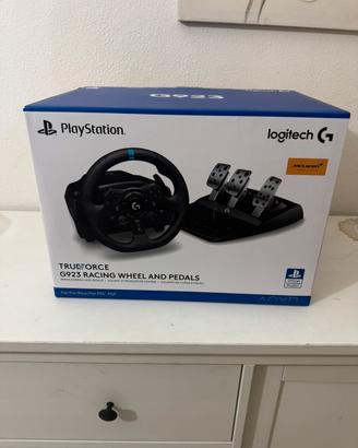 (SVEND0) Volante con pedaliera Logitech g923