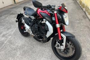 MV AGUSTA BRUTALE DRAGSTER 800 RR