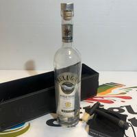 Vodka vuota bottiglia vuota vodka beluga vuota