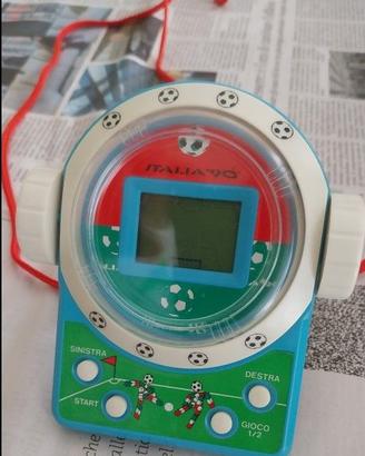 Videogioco portatile anni 90