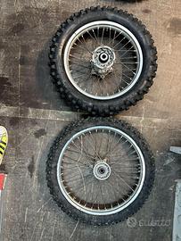 Ruote complete Yamaha YZ 125 / YZ 250 2T – cerchi,
