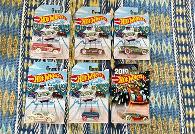 Hot Wheels 2018 HOLIDAY HOT RODS