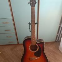 chitarra acustica Adonis amplificabile