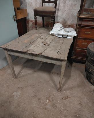 tavolo rettangolare in legno antico