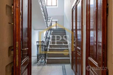 Appartamento di 150 m² con 5 locali a Como