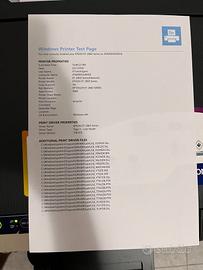 Epson EcoTank ET-2861 come nuova + 4 risme Navigat