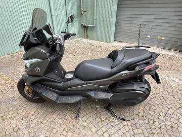 Vedesi Voge Sfida SR4 max usato